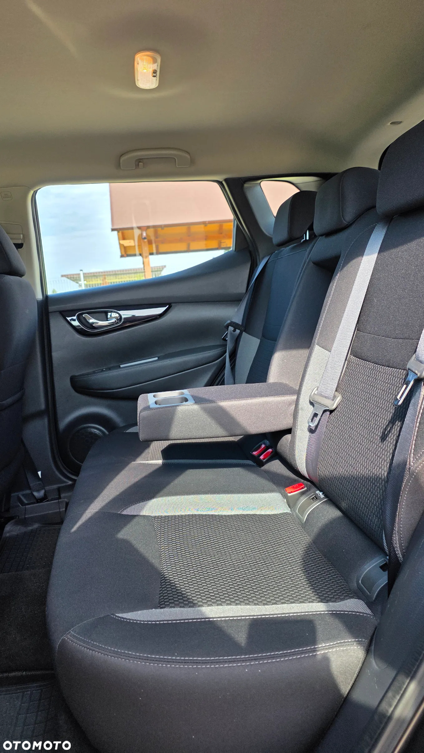 Nissan Qashqai 1.3 DIG-T TEKNA - 13
