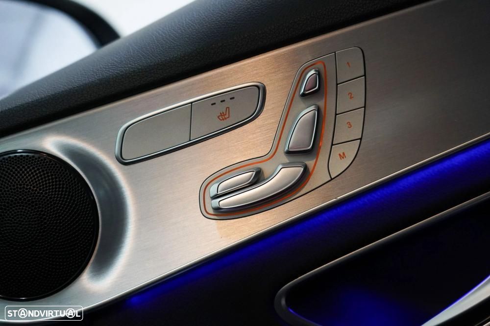 Mercedes-Benz C 300 d Avantgarde - 19