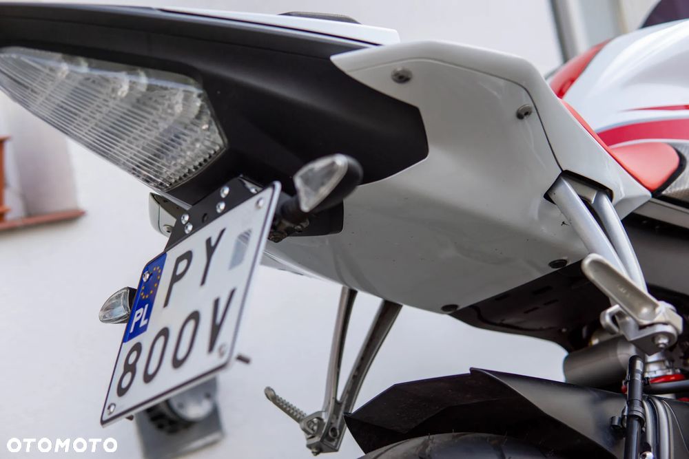 Yamaha R6 - 19