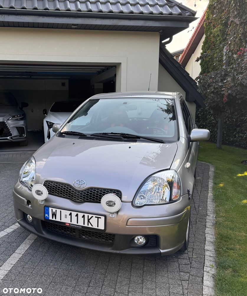 Toyota Yaris 1.5 TS - 1