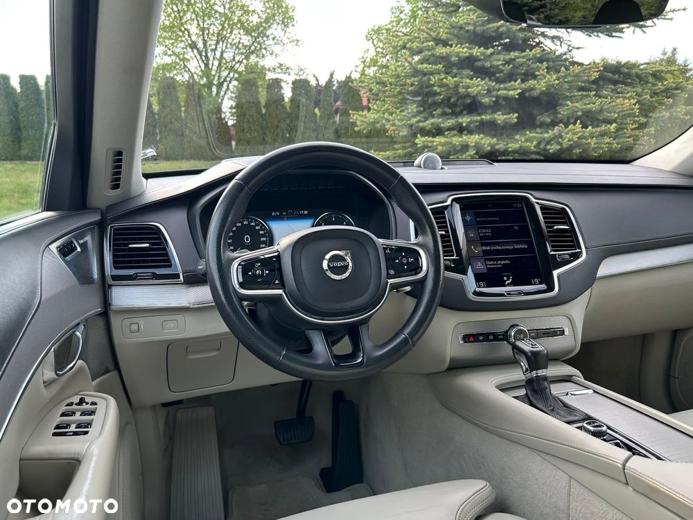 Volvo XC 90 D5 SCR AWD Inscription 7os - 17