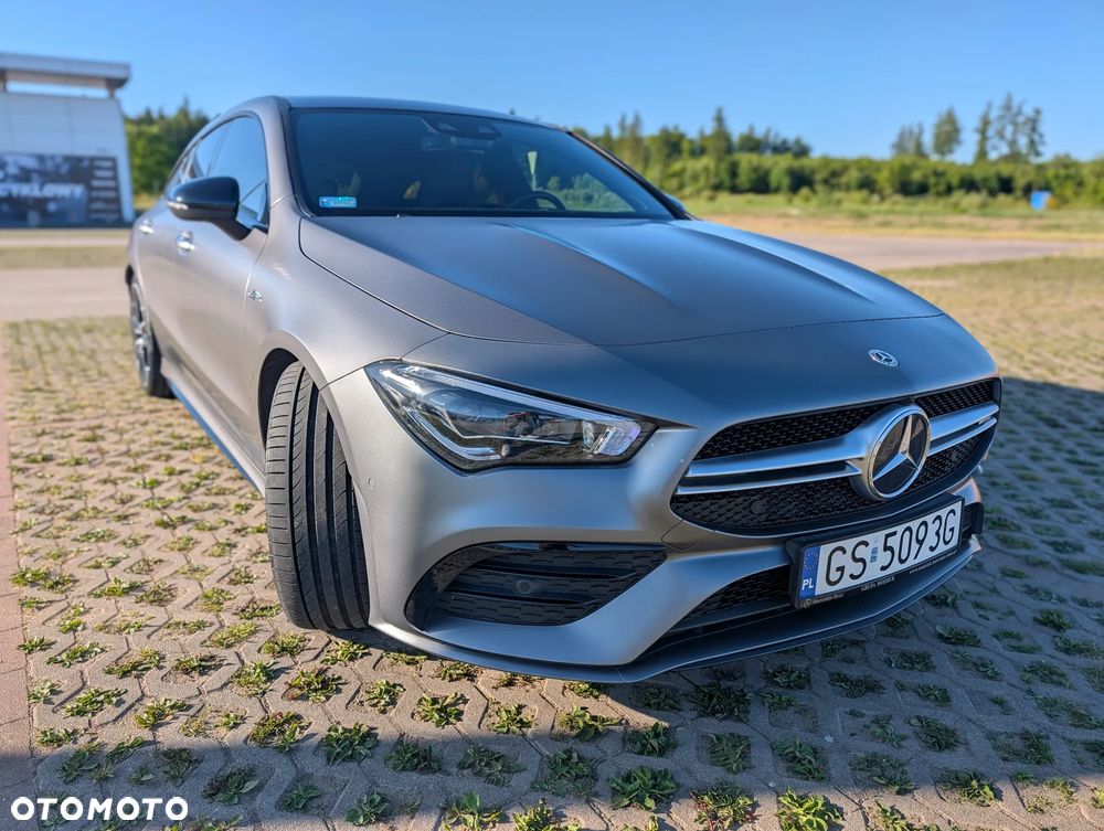 Mercedes-Benz CLA - 4