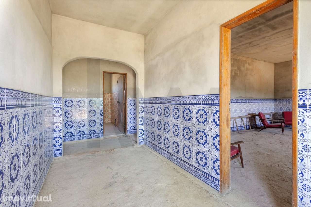 Moradia T3, inserida em terreno com 5.640 m2 no Cartaxo - Grande imagem: 5/29