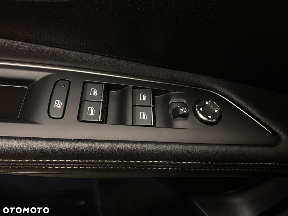 Peugeot 3008 1.2 PureTech GT S&S EAT8 - 40