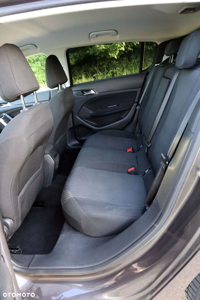 Peugeot 308 1.6 e-HDi Active S&S - 13