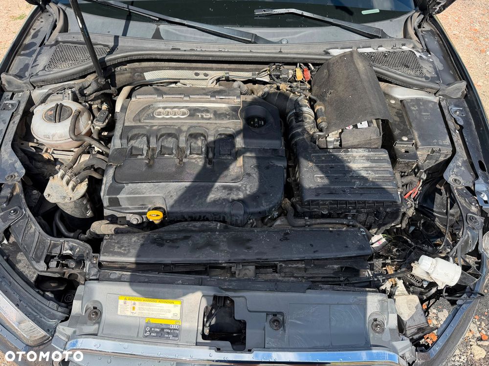 Audi A3 Sportback 2.0 TDI Ambiente - 8