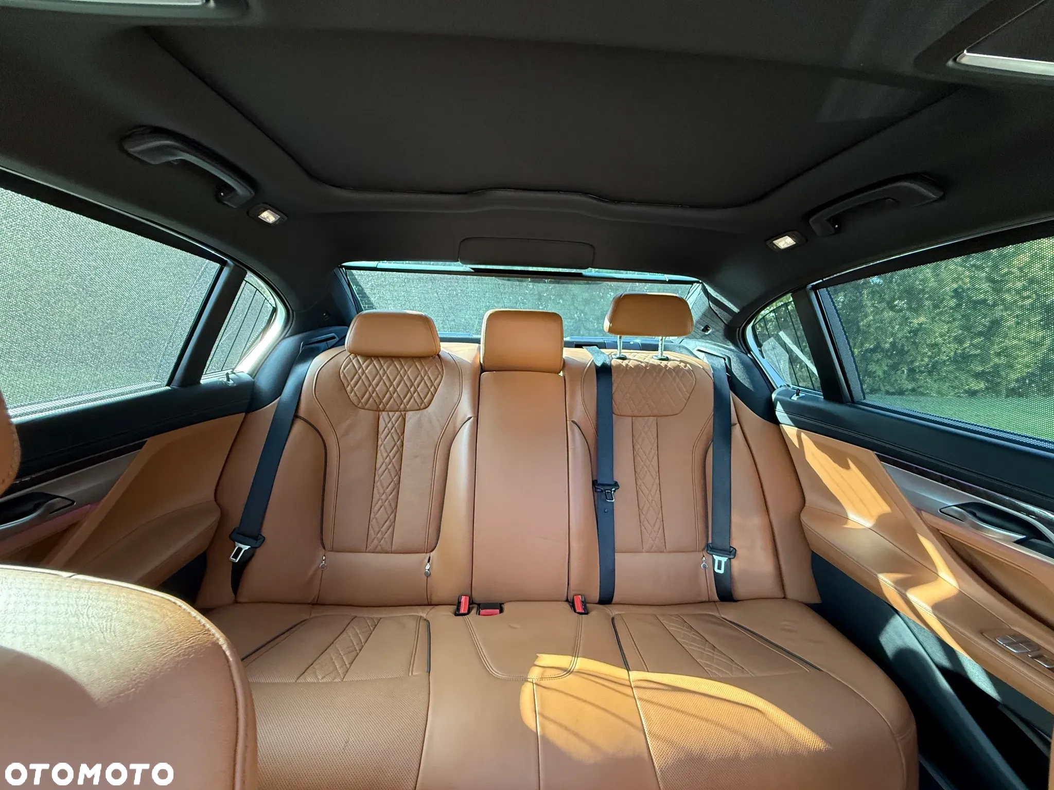 BMW Seria 7 750Li xDrive sport - 24
