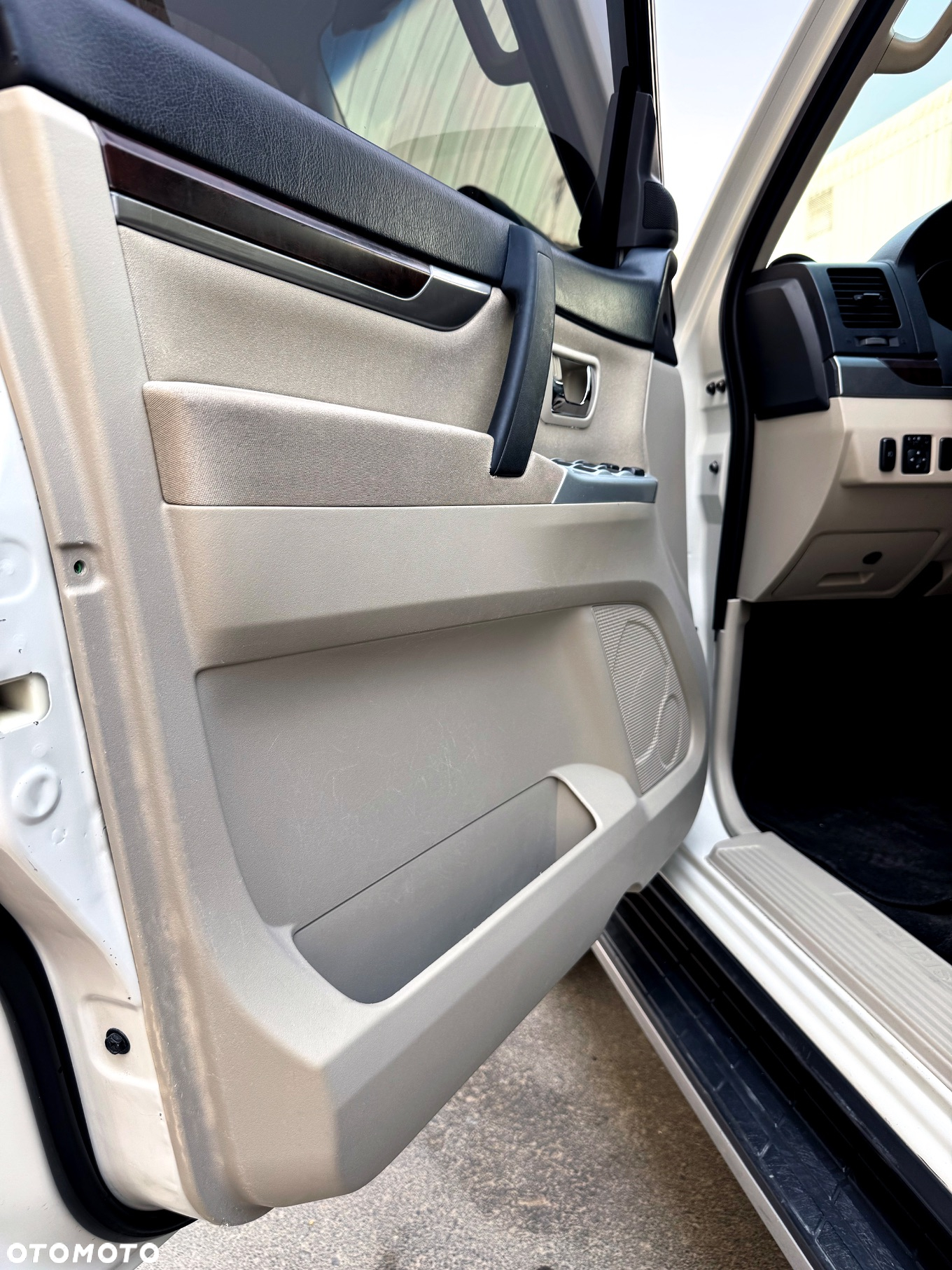Mitsubishi Pajero 3.8 V6 Instyle - 24