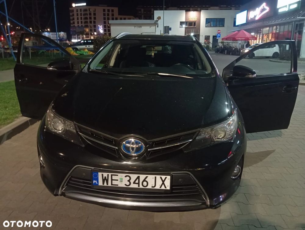 Toyota Auris ver-hybrid-135-premium - 6