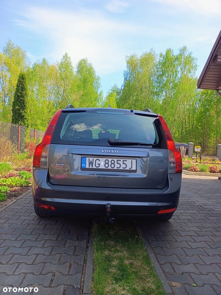 Volvo V50 1.8 Momentum - 6