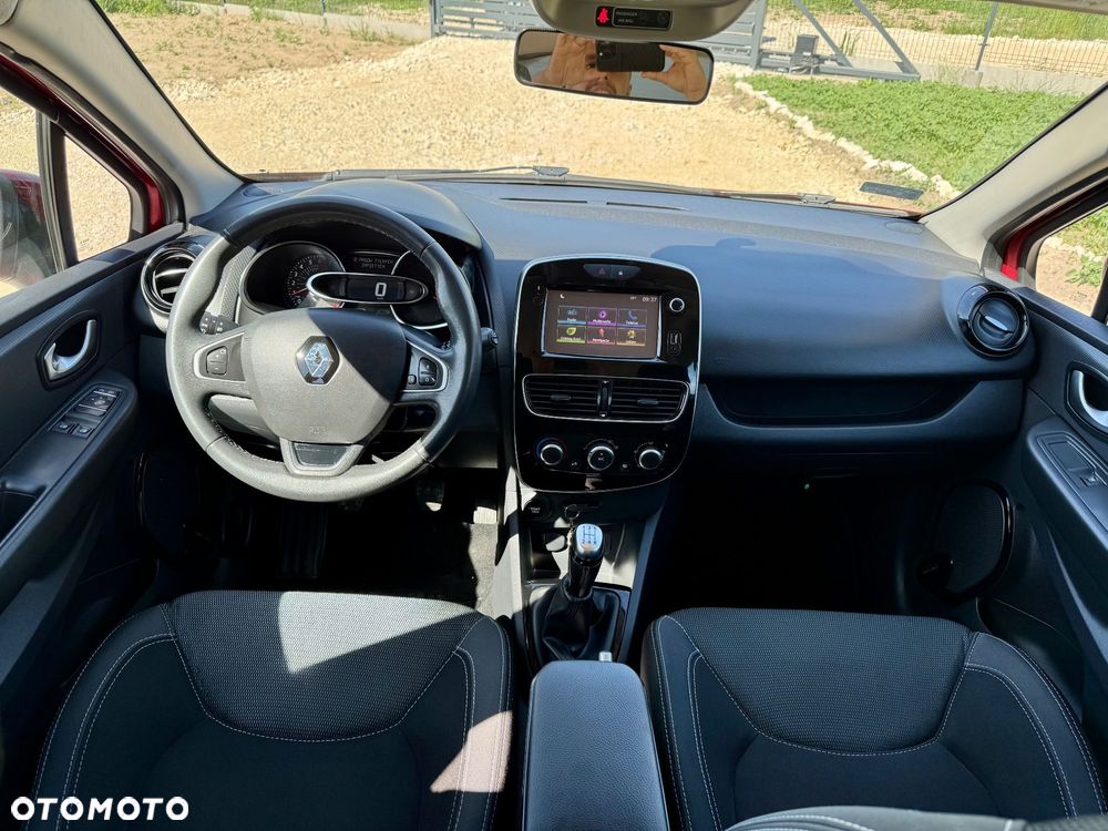 Renault Clio 0.9 TCe Limited - 29