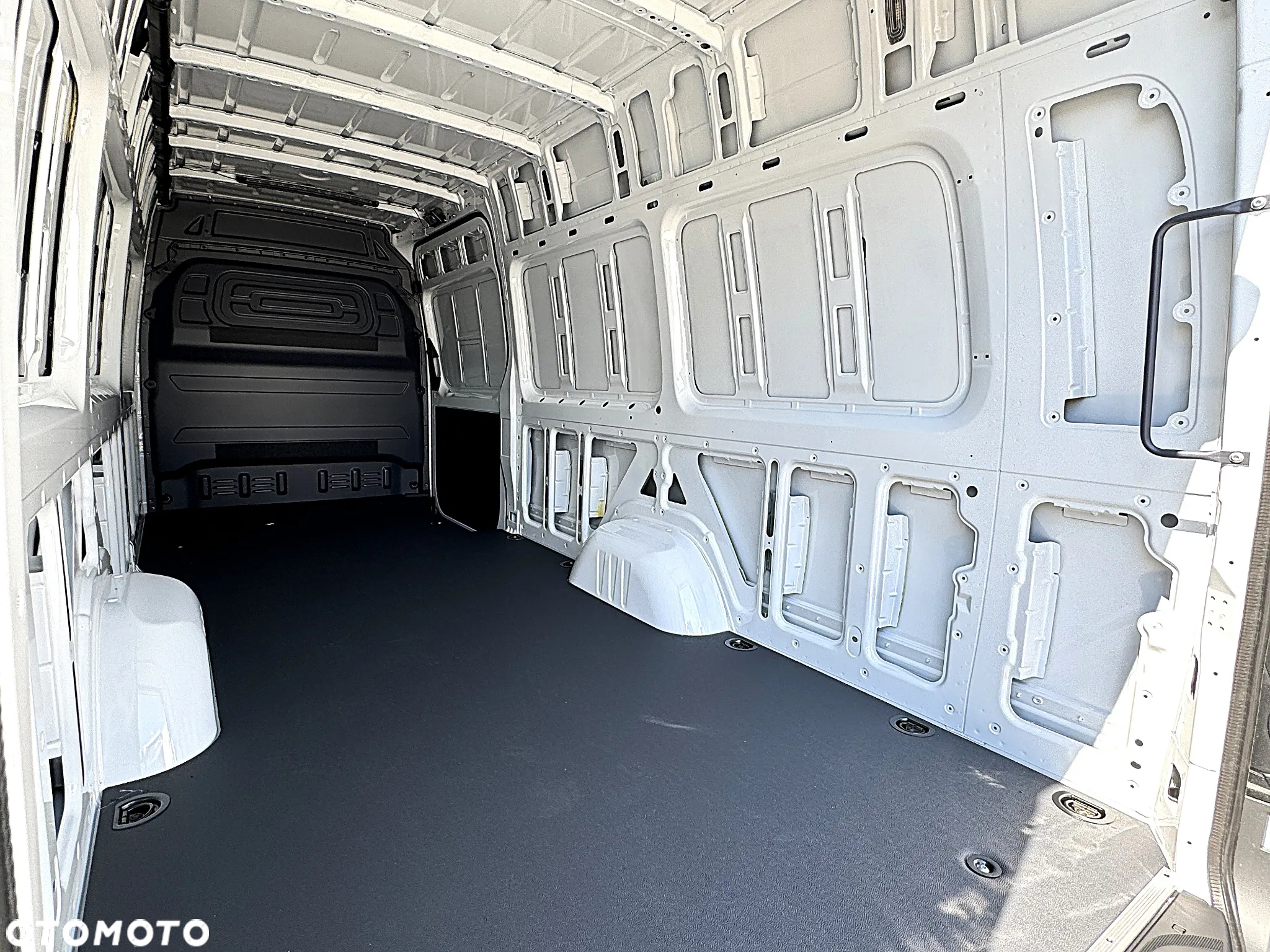 Mercedes-Benz Sprinter 317CDI Furgon PRO ekstradługi - 9