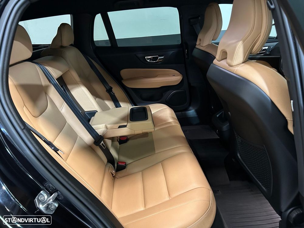 Volvo V60 2.0 D3 Inscription - 20