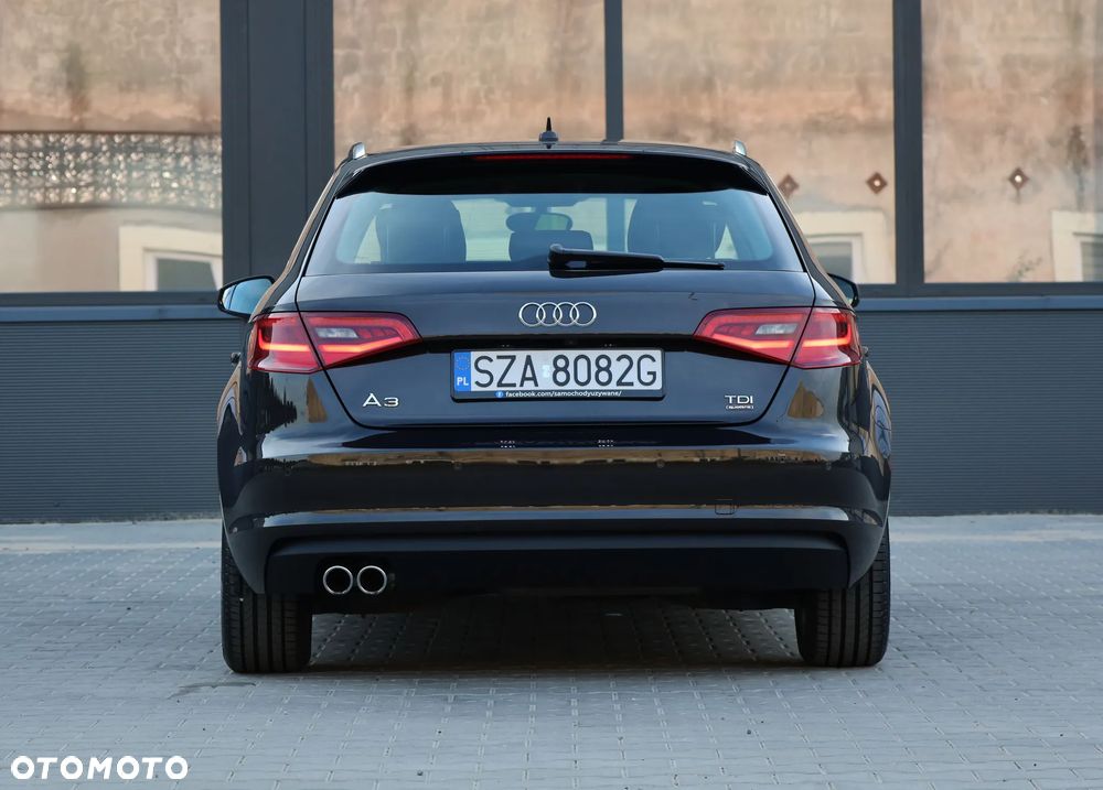Audi A3 Sportback 2.0 TDI (clean diesel) quattro Ambiente - 34