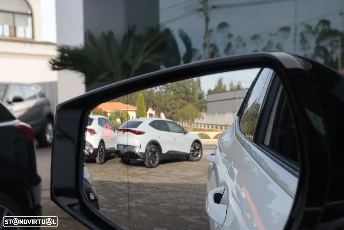 Kia Sportage 1.6 T-GDi PHEV GT Line - 36