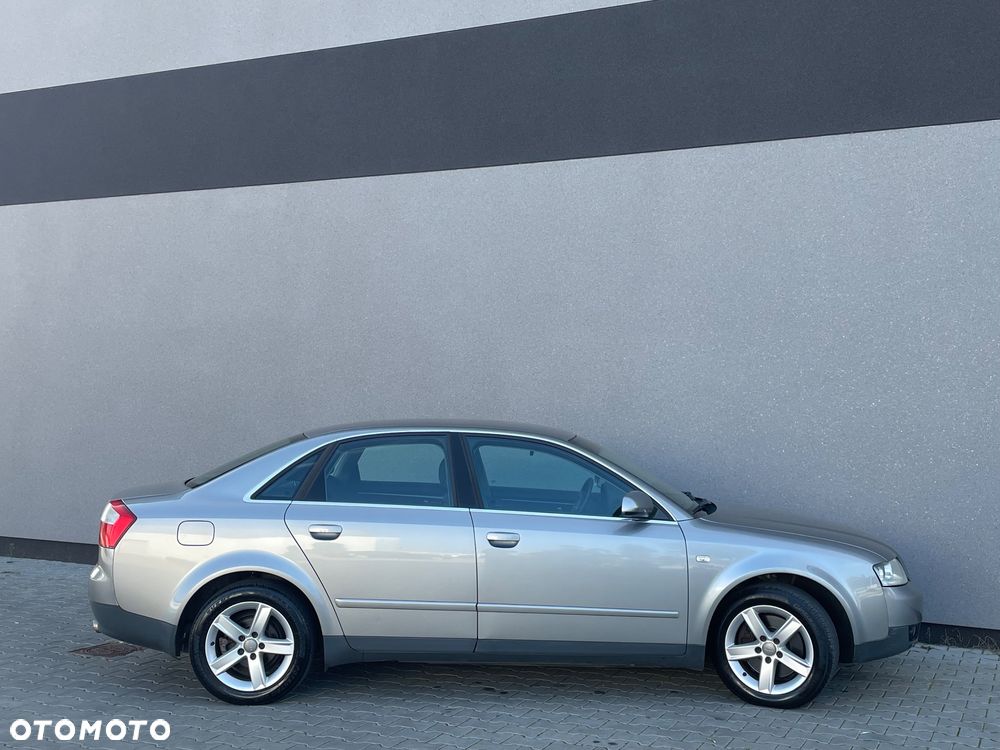 Audi A4 Limousine 1.8 T - 13