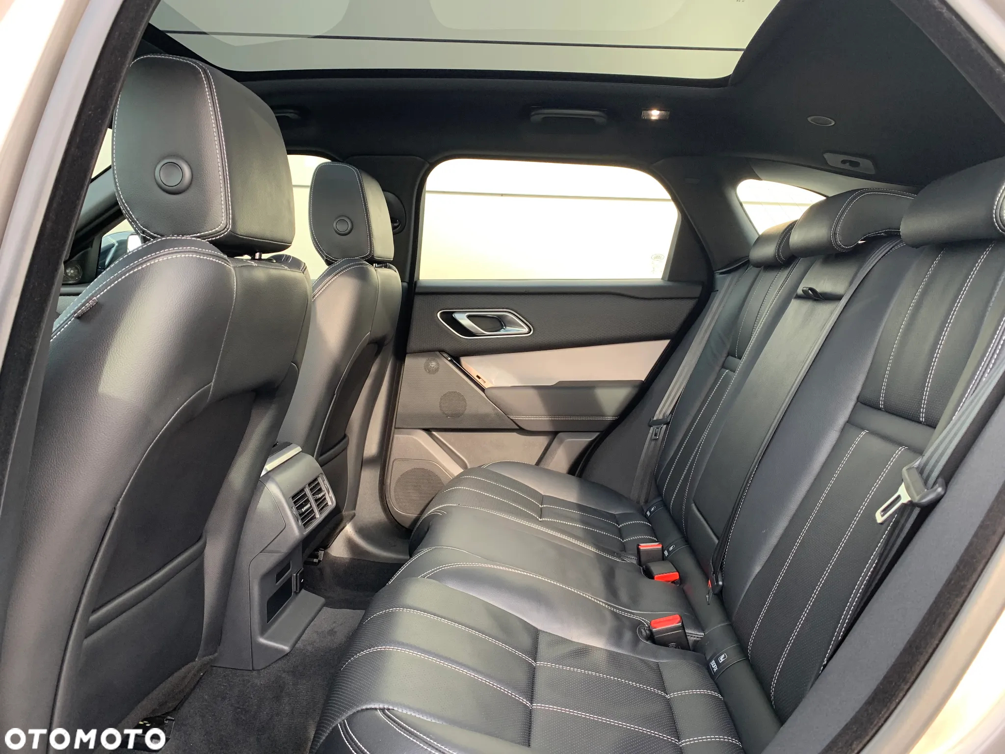 Land Rover Range Rover Velar - 13