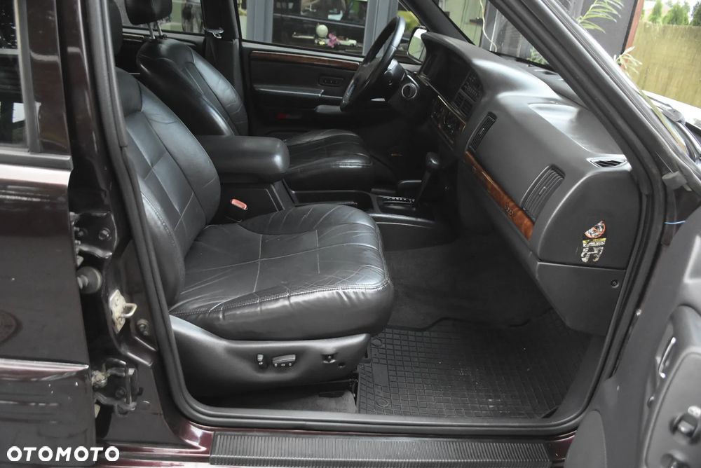 Jeep Grand Cherokee - 9