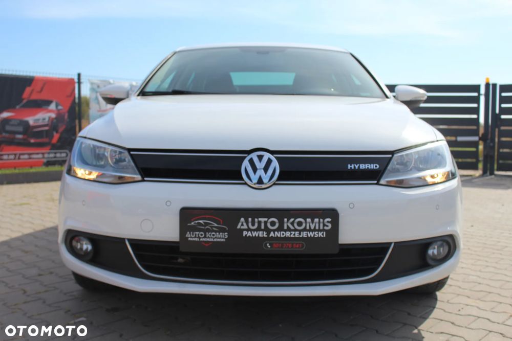 Volkswagen Jetta Hybrid - 34