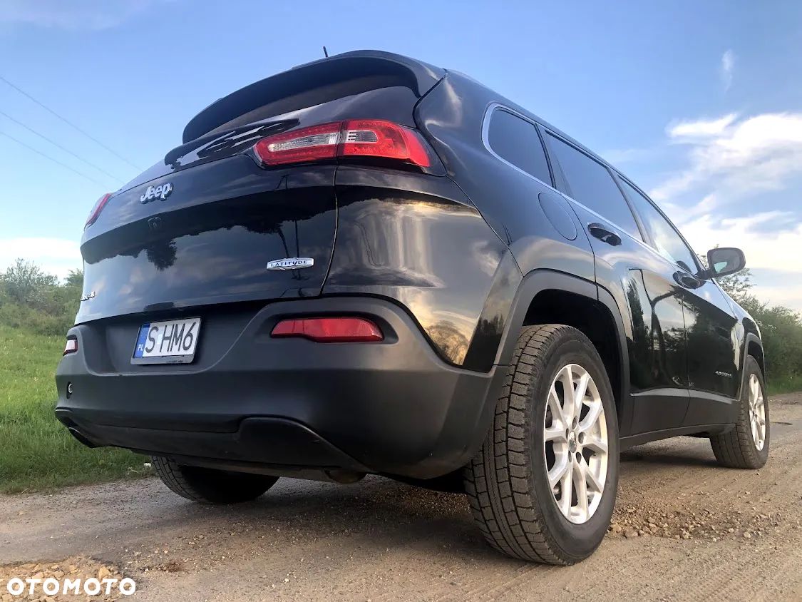Jeep Cherokee - 1