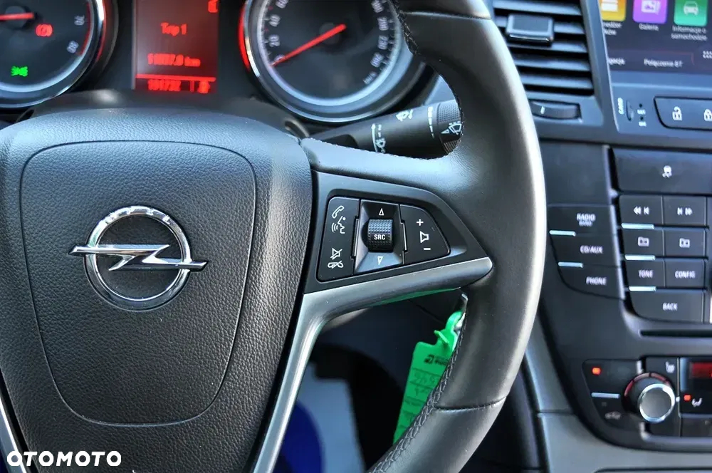 Opel Insignia 1.8 - 15