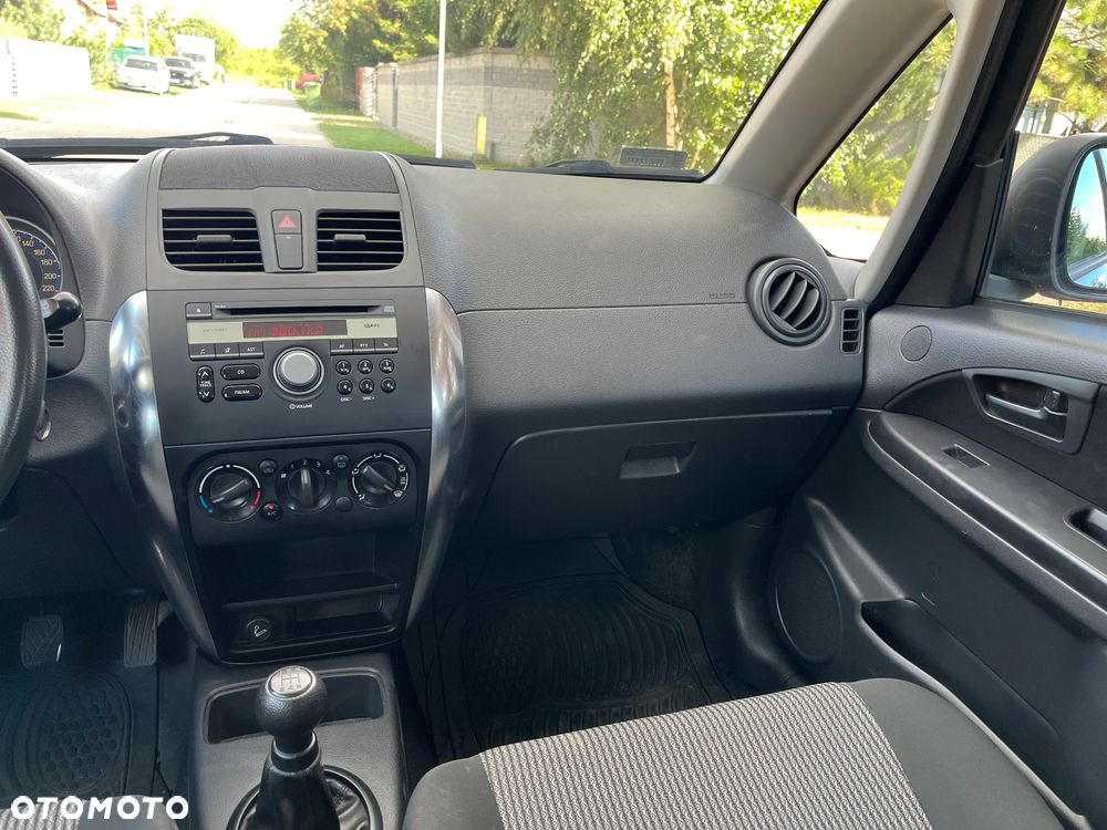 Fiat Sedici 1.6 16V 4x2 Fresh - 17