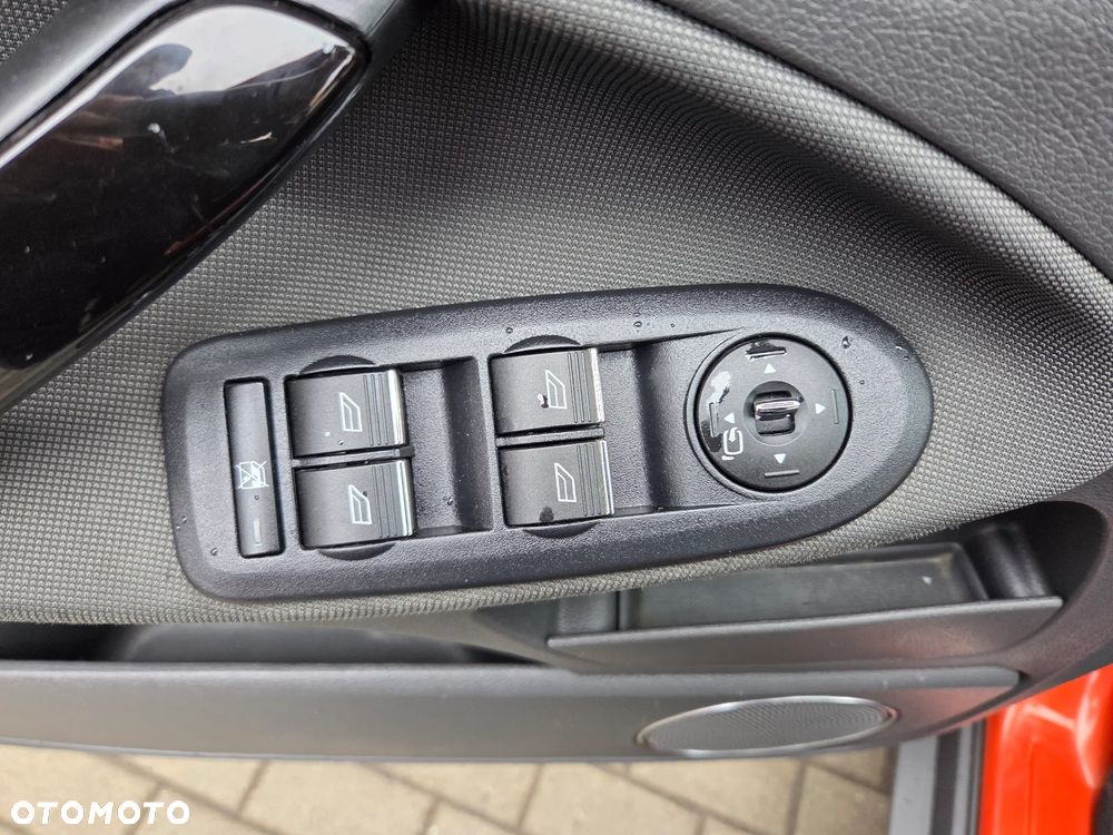 Ford Kuga 2.0 TDCi 4x4 Titanium - 19