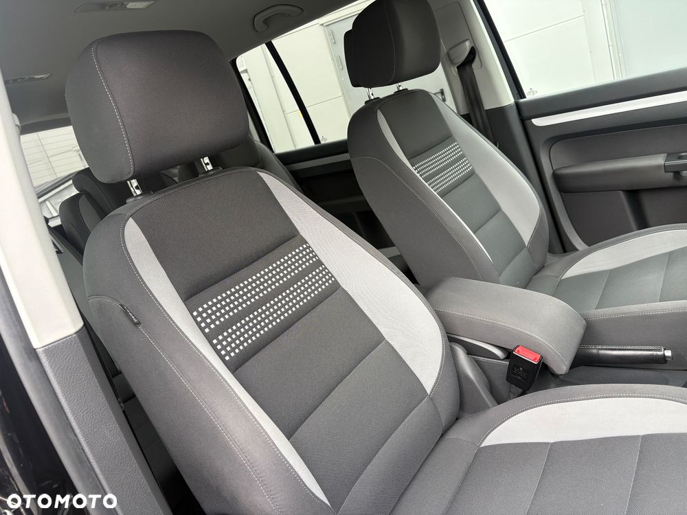 Volkswagen Touran 1.4 TSI Life - 22