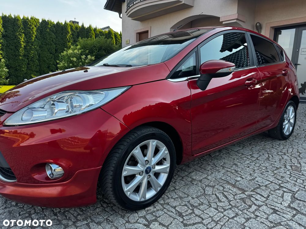 Ford Fiesta 1.25 Champions Edition - 9
