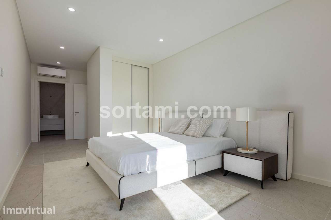 Apartamento T2 Venda em Quarteira,Loulé - Grande imagem: 4/32