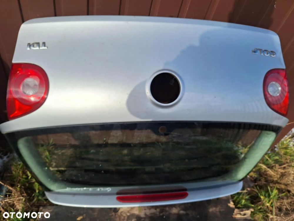 TYLNA KLAPA TYŁ BAGAŻNIKA VW GOLF V - 3