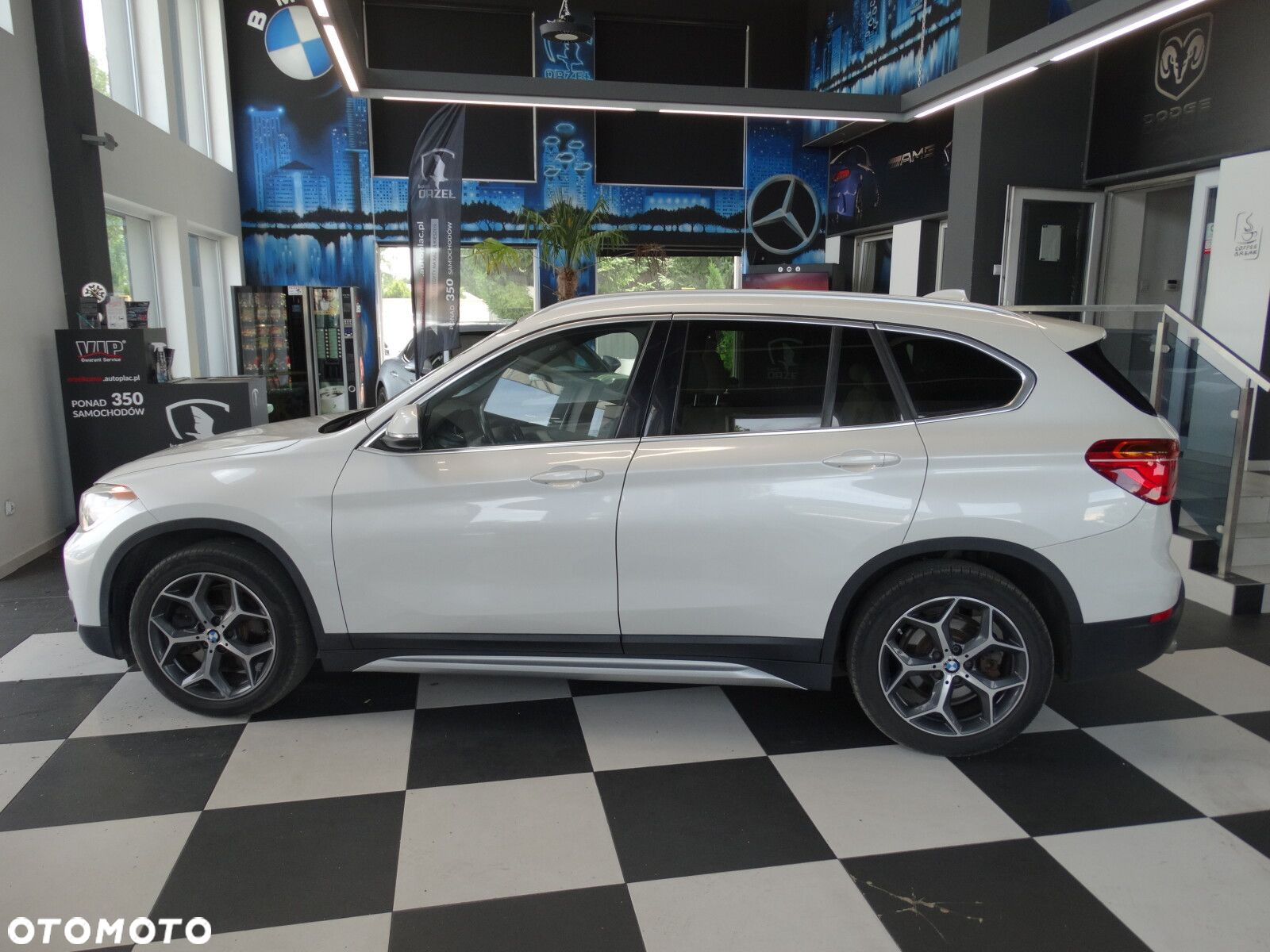 BMW X1 - 8