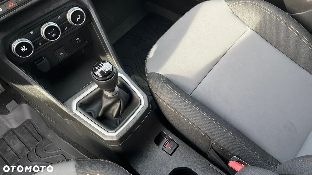 Dacia Jogger 1.0 TCe Extreme 7os - 17