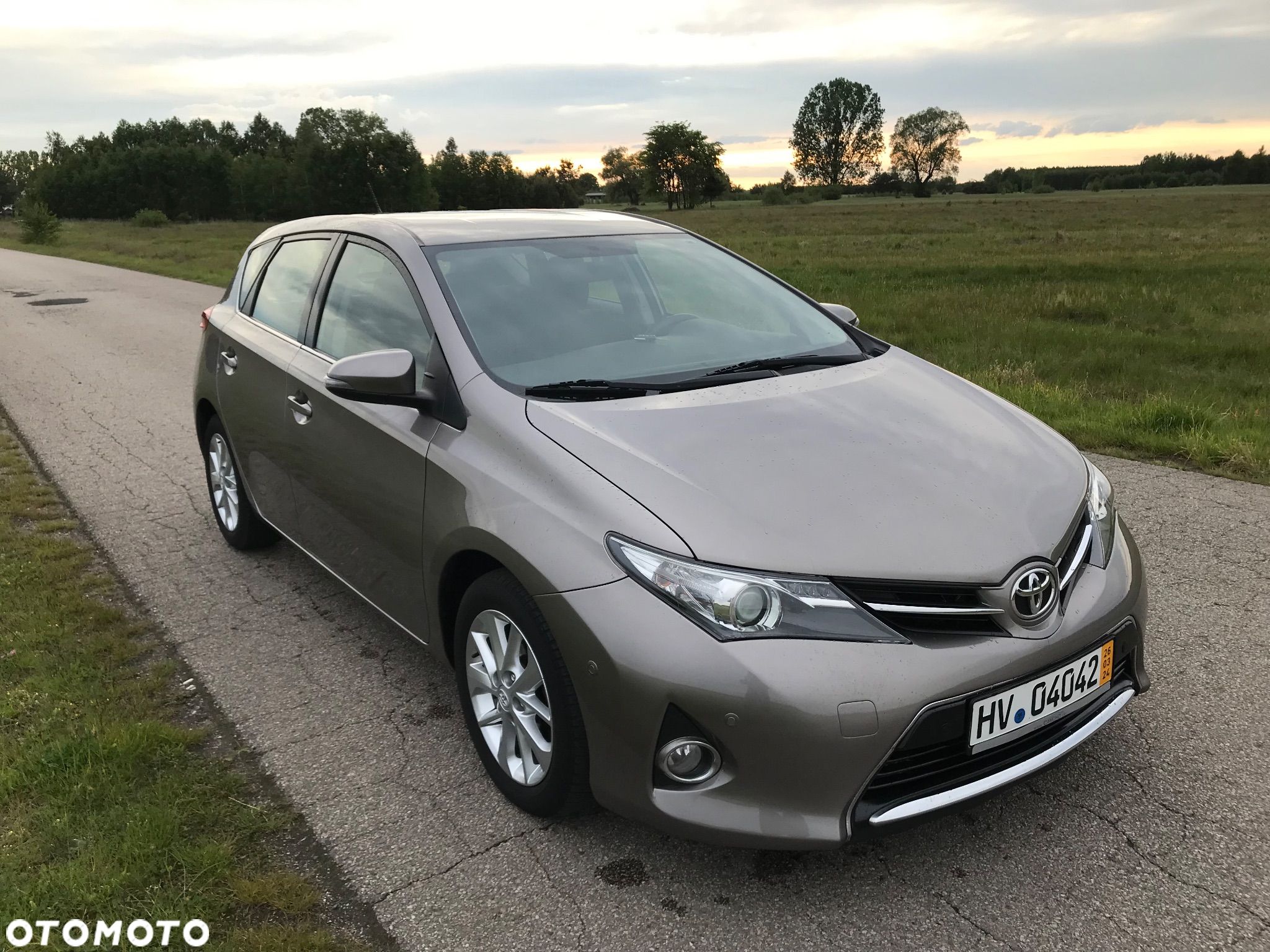 Toyota Auris - 1