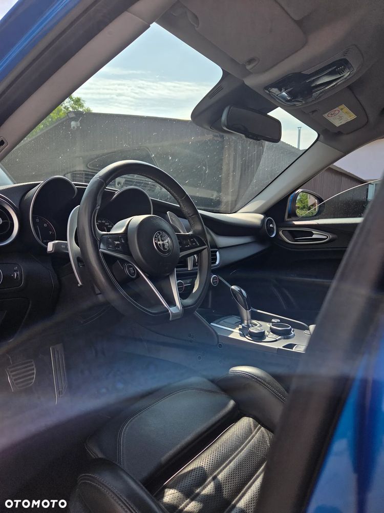 Alfa Romeo Giulia 2.0 Turbo Veloce Q4 - 14