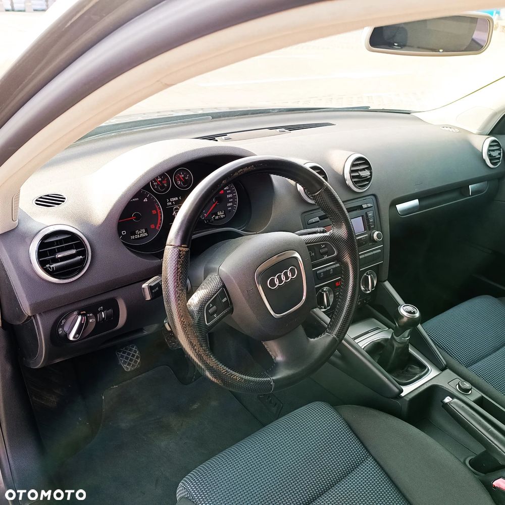 Audi A3 Sportback 2.0 TDI DPF Attraction - 22