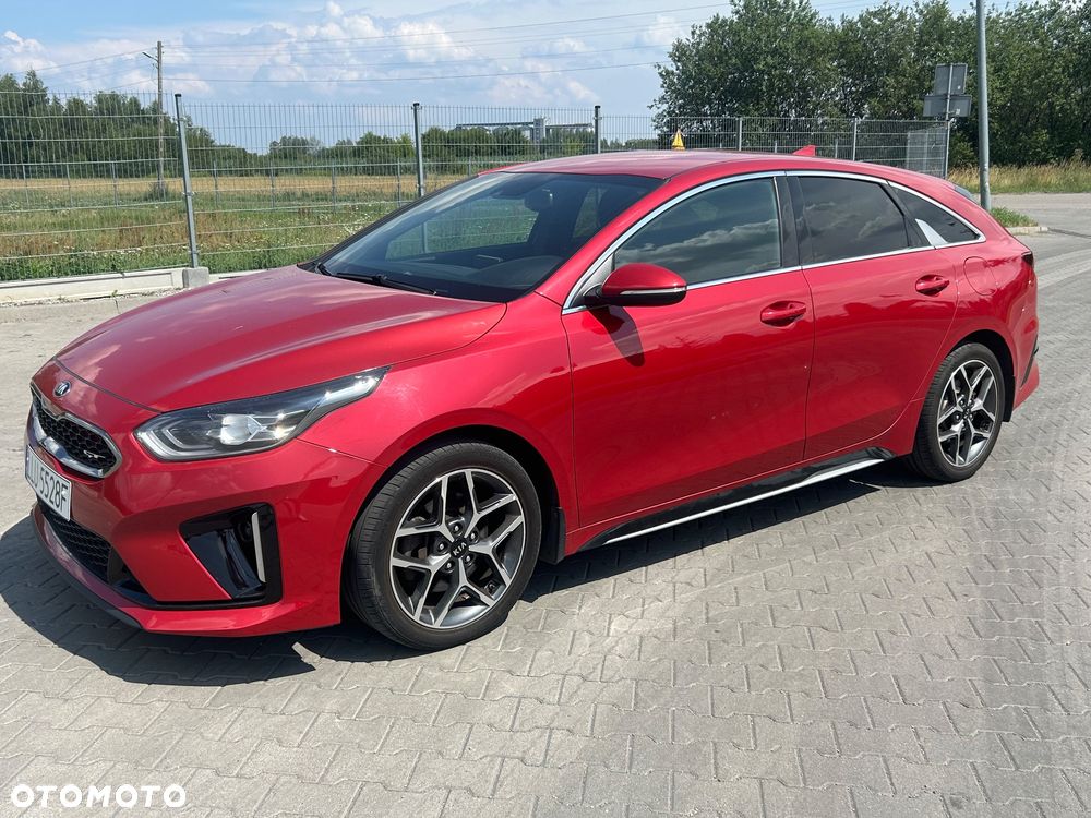 Kia ProCeed - 1