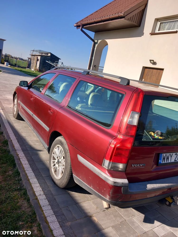 Volvo V70 2.4D - 5