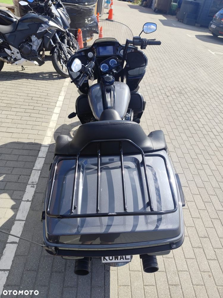 Harley-Davidson Touring Road Glide - 14