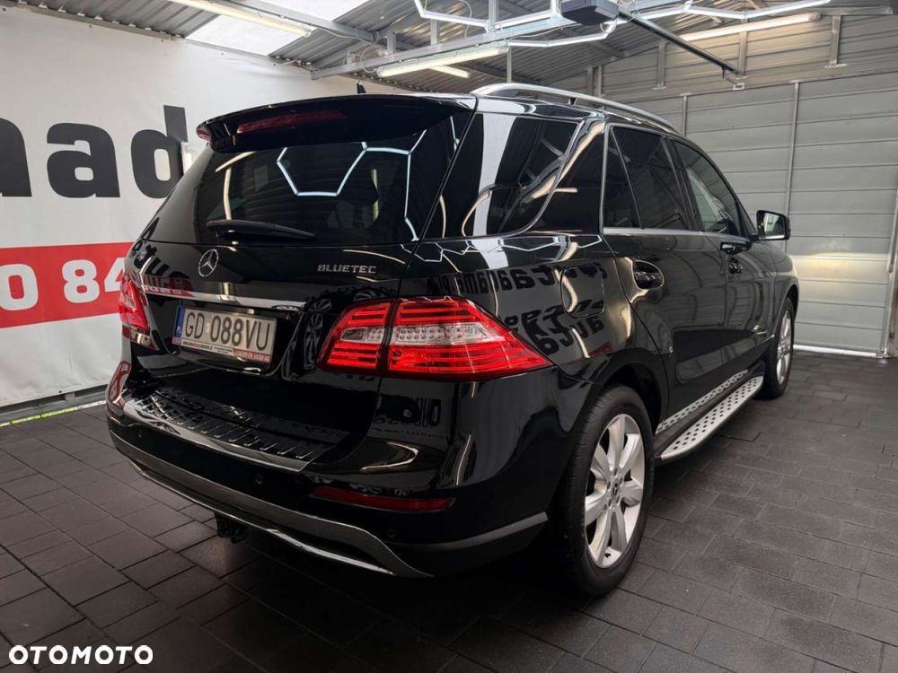 Mercedes-Benz ML - 8