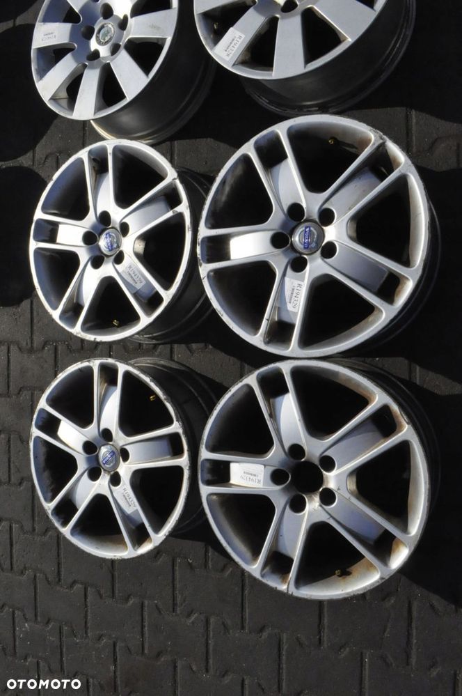 VOLVO  FELGI ALUMINIOWE 17 7.0 5X108 ET 52.5 - 1