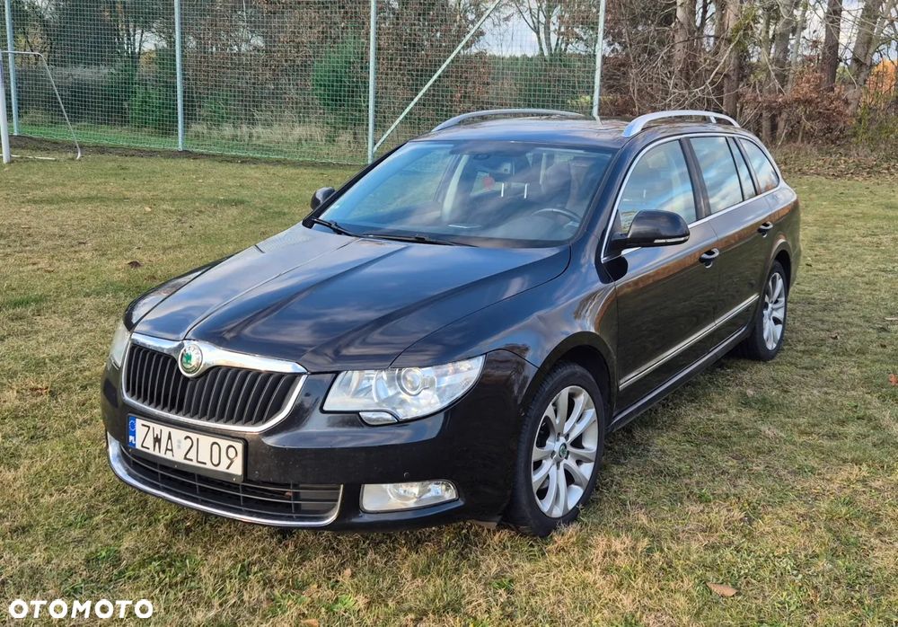 Skoda Superb 2.0 TDI 4x4 DSG Elegance - 3