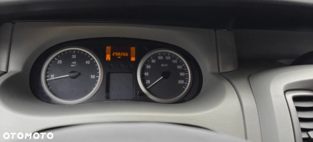 Opel Vivaro L1H1 2.9t - 28