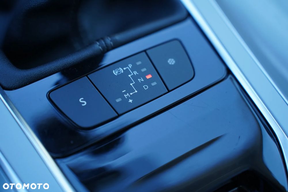 Peugeot 308 SW BlueHDi 150 EAT6 Stop & Start Allure - 35
