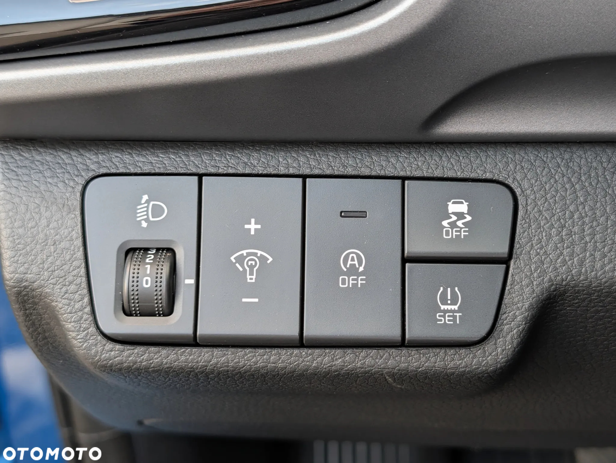 Kia Stonic 1.2 L Business Line - 33