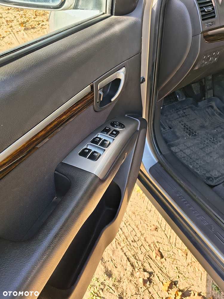 Hyundai Santa Fe - 9
