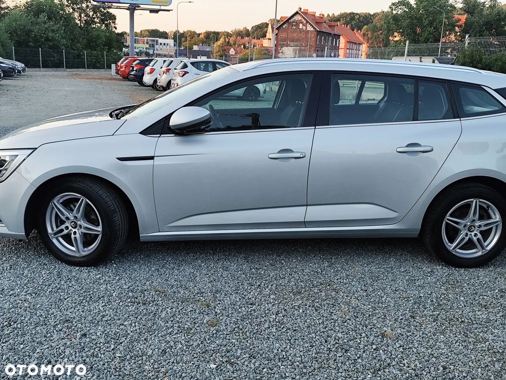 Renault Megane - 7