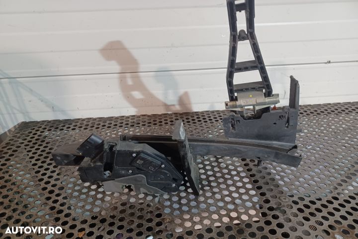 Broasca usa fata dreapta 2013 AM51-U219A64-AG Ford C-Max 2 [2010 - 20 - 1