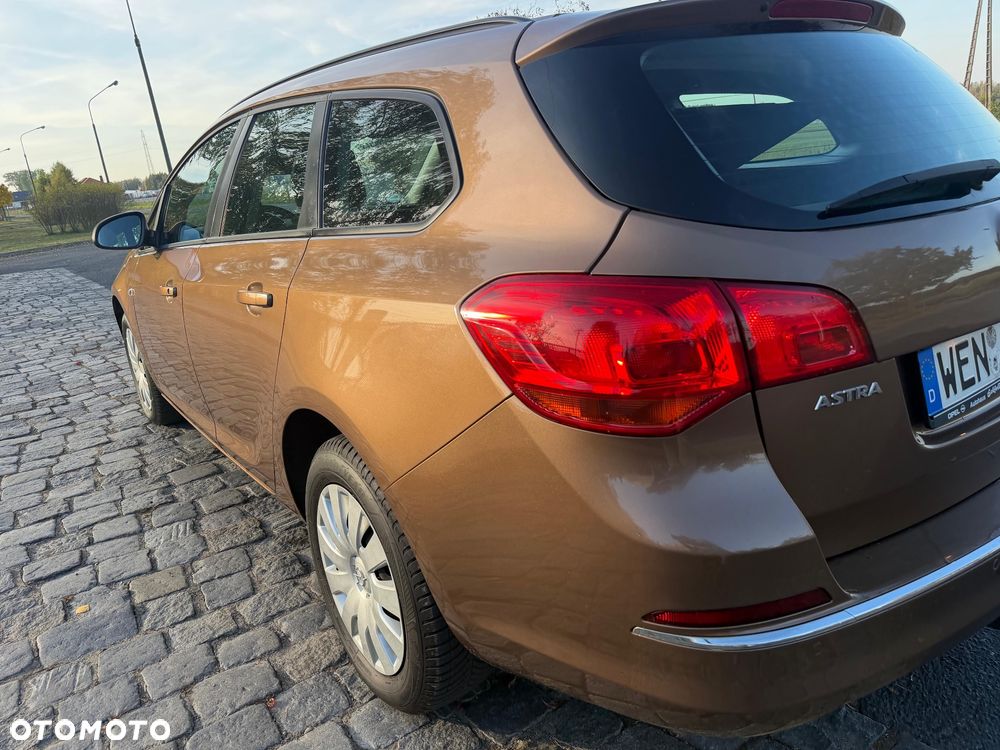 Opel Astra 1.6 - 19