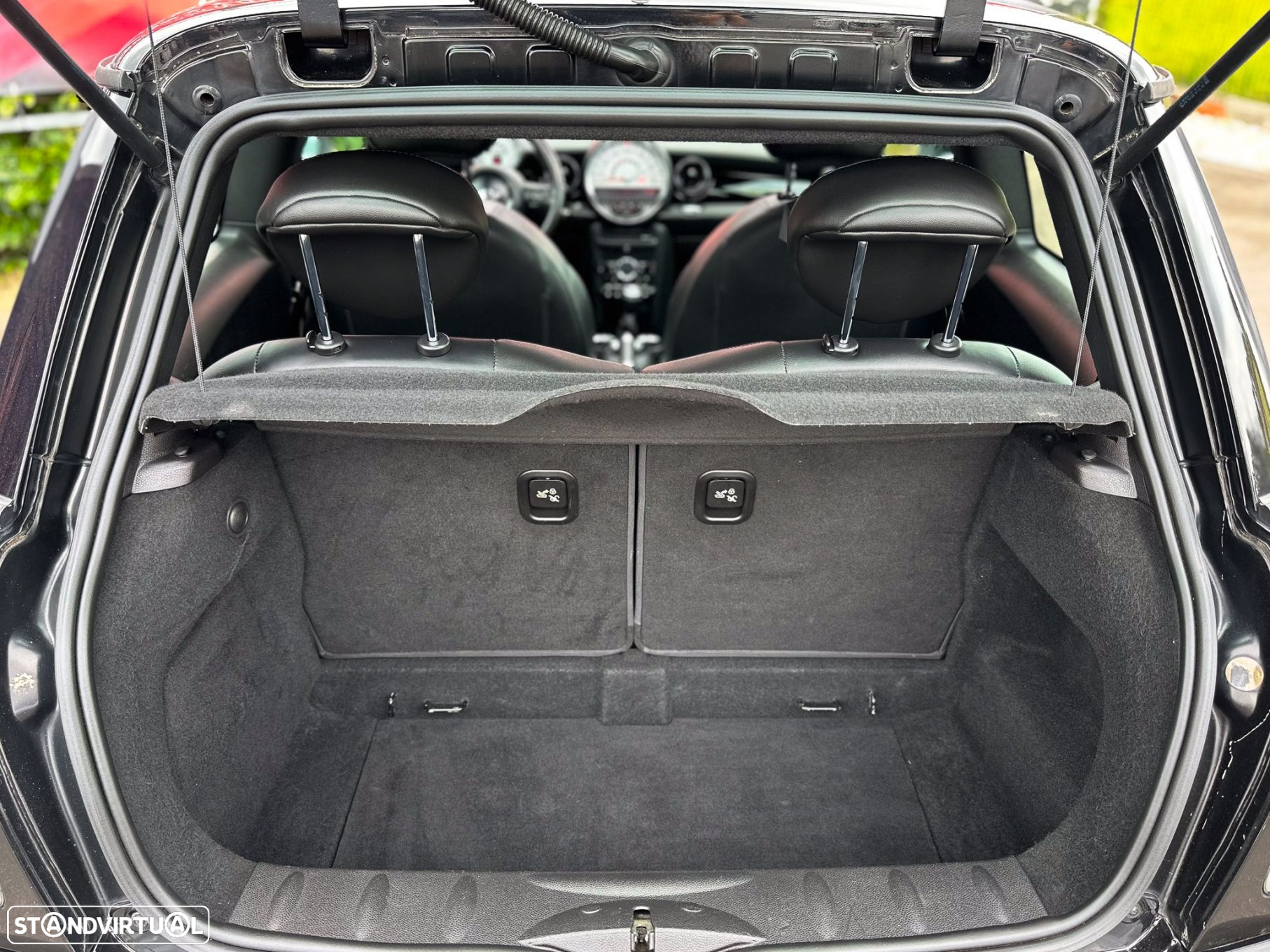 MINI 3 Portas Cooper SD - 11